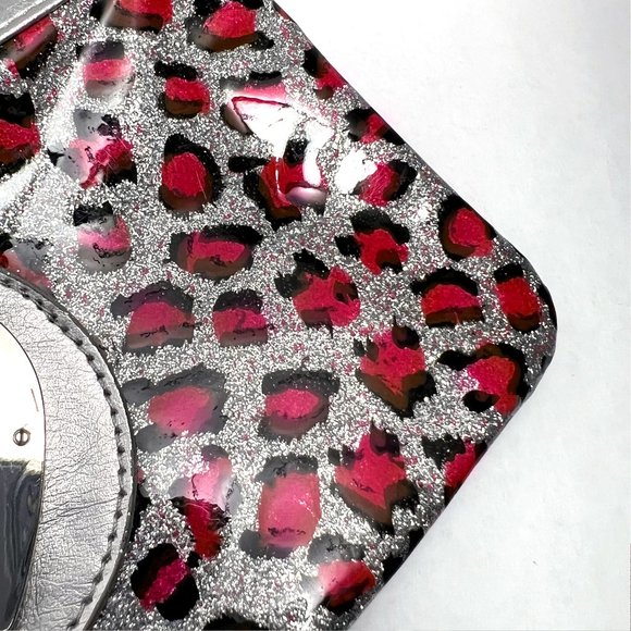 Dollhouse Pink Leopard Silver Glitter Wristlet Clutch - Picture 5 of 10
